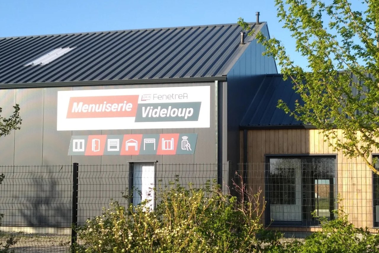 Menuiserie Videloup devanture entreprise menuiserie videloup